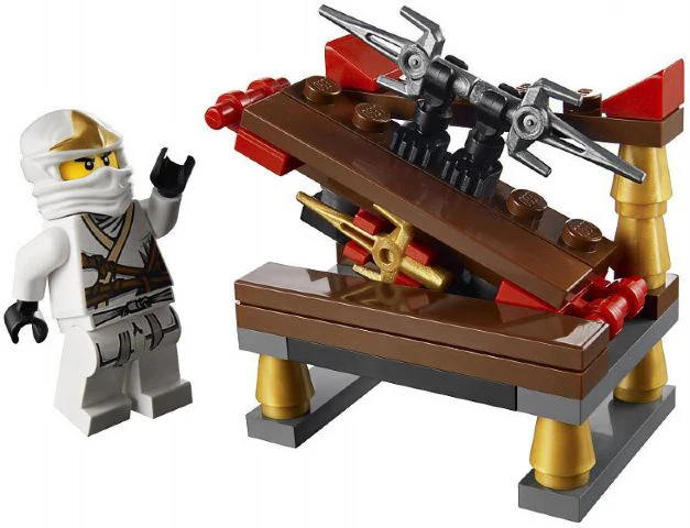 Hidden Sword (Polybag) - Image 2