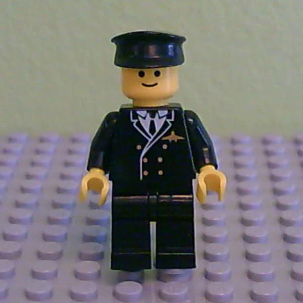 Airport - Pilot, Black Legs, Black Hat