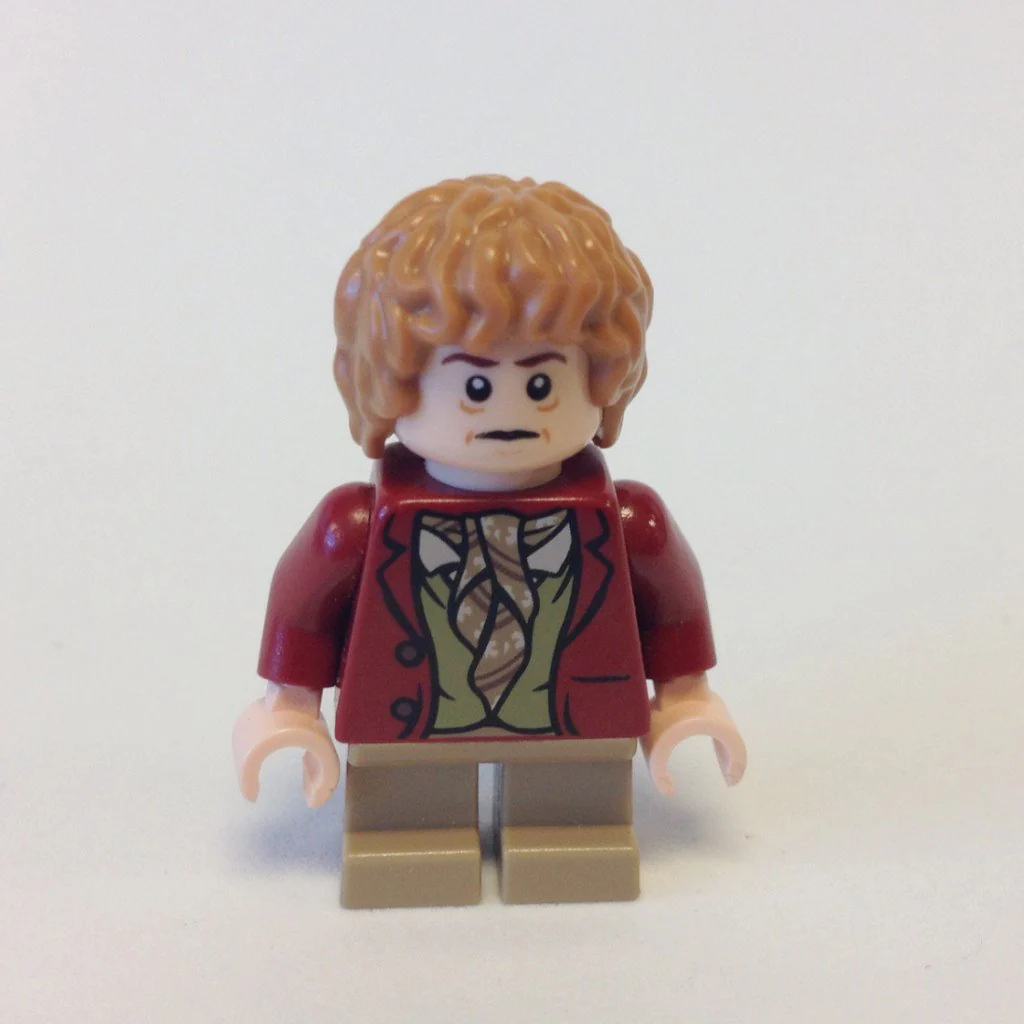 Bilbo Baggins - Dark Red Coat