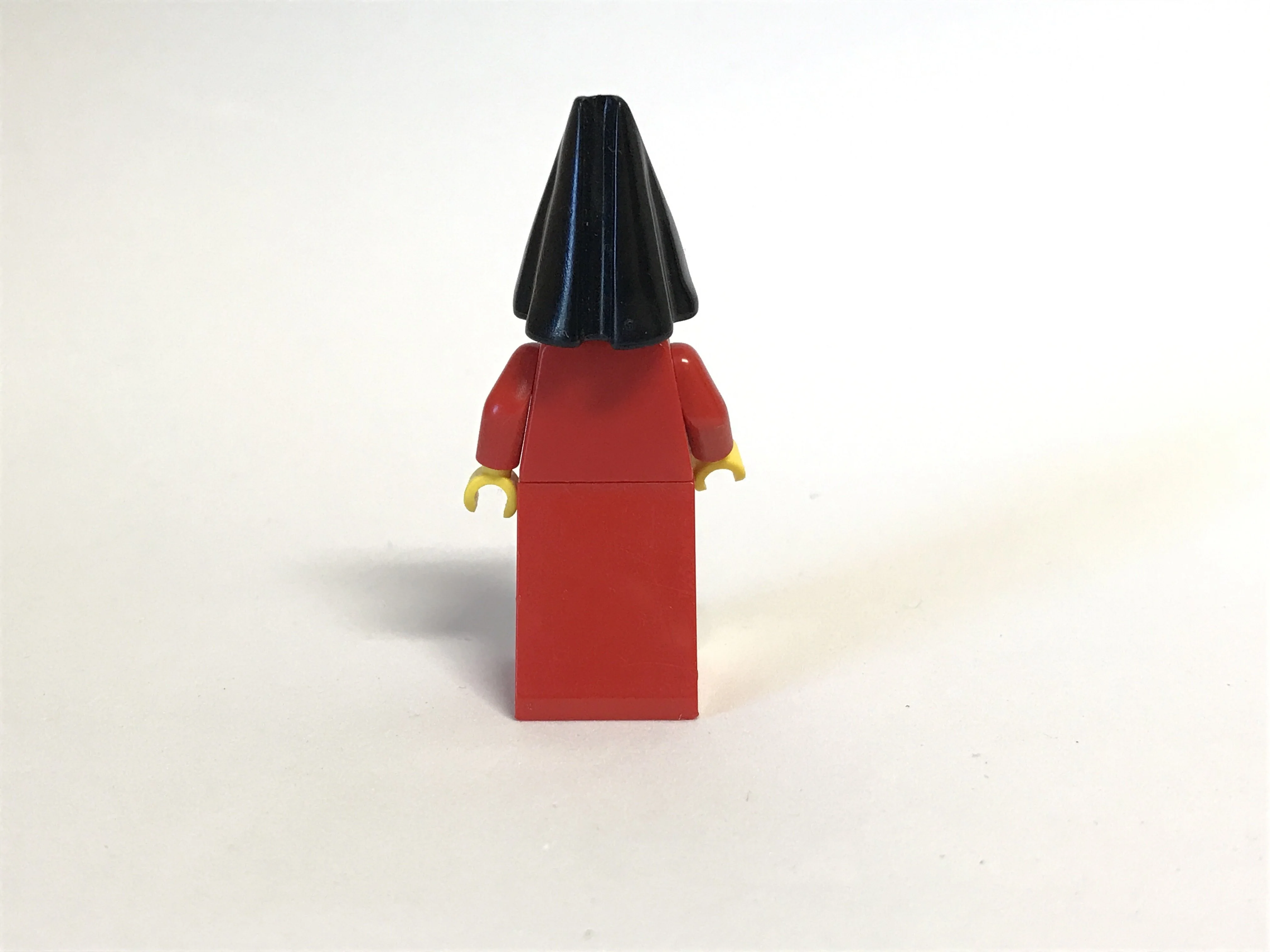 Knights' Kingdom I - Queen Leonora (Maiden with Black Cone Hat) - Image 2