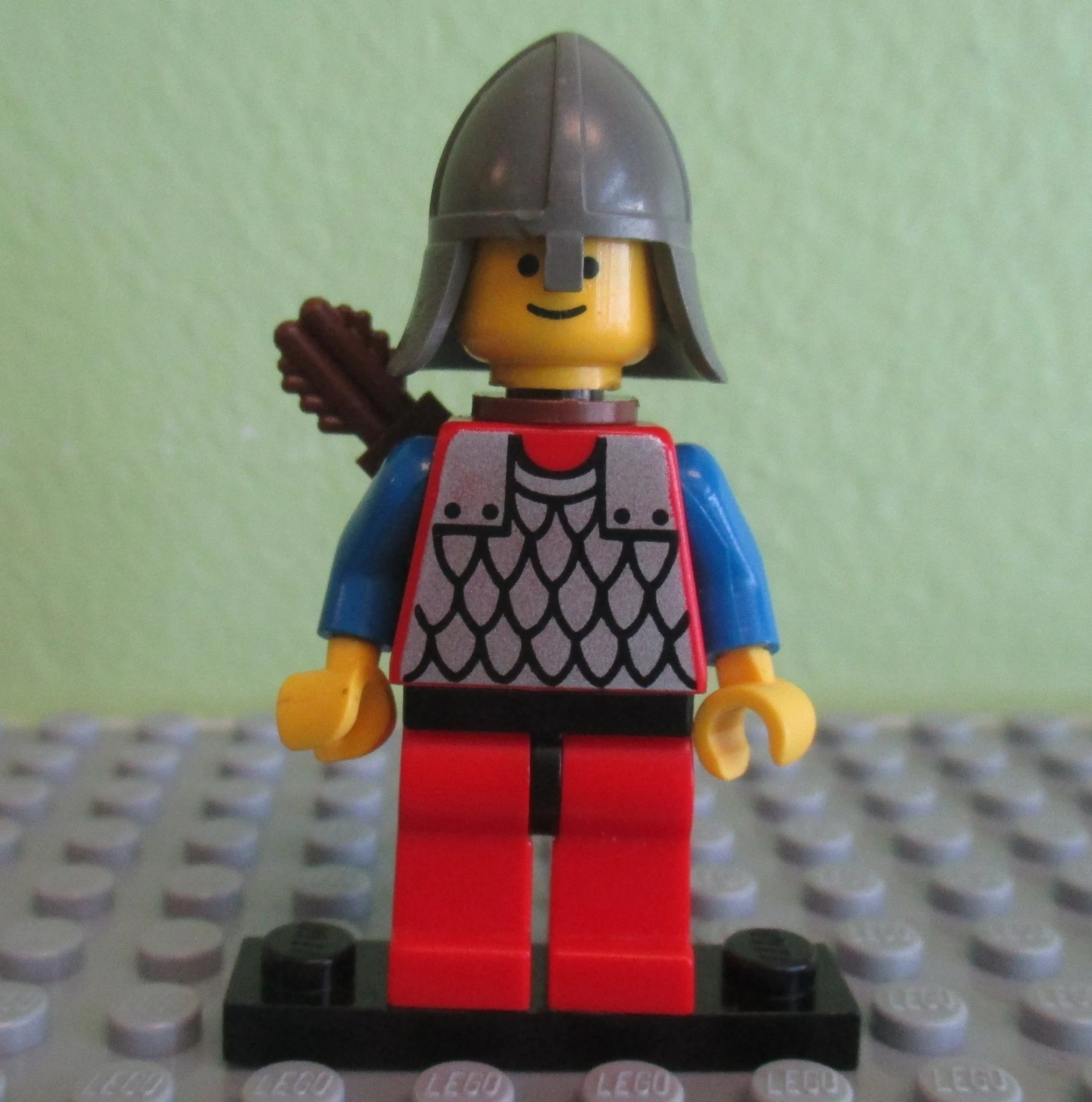 Scale Mail - Red with Blue Arms, Red Legs with Black Hips, Dark Gray Neck-Protector, Quiver
