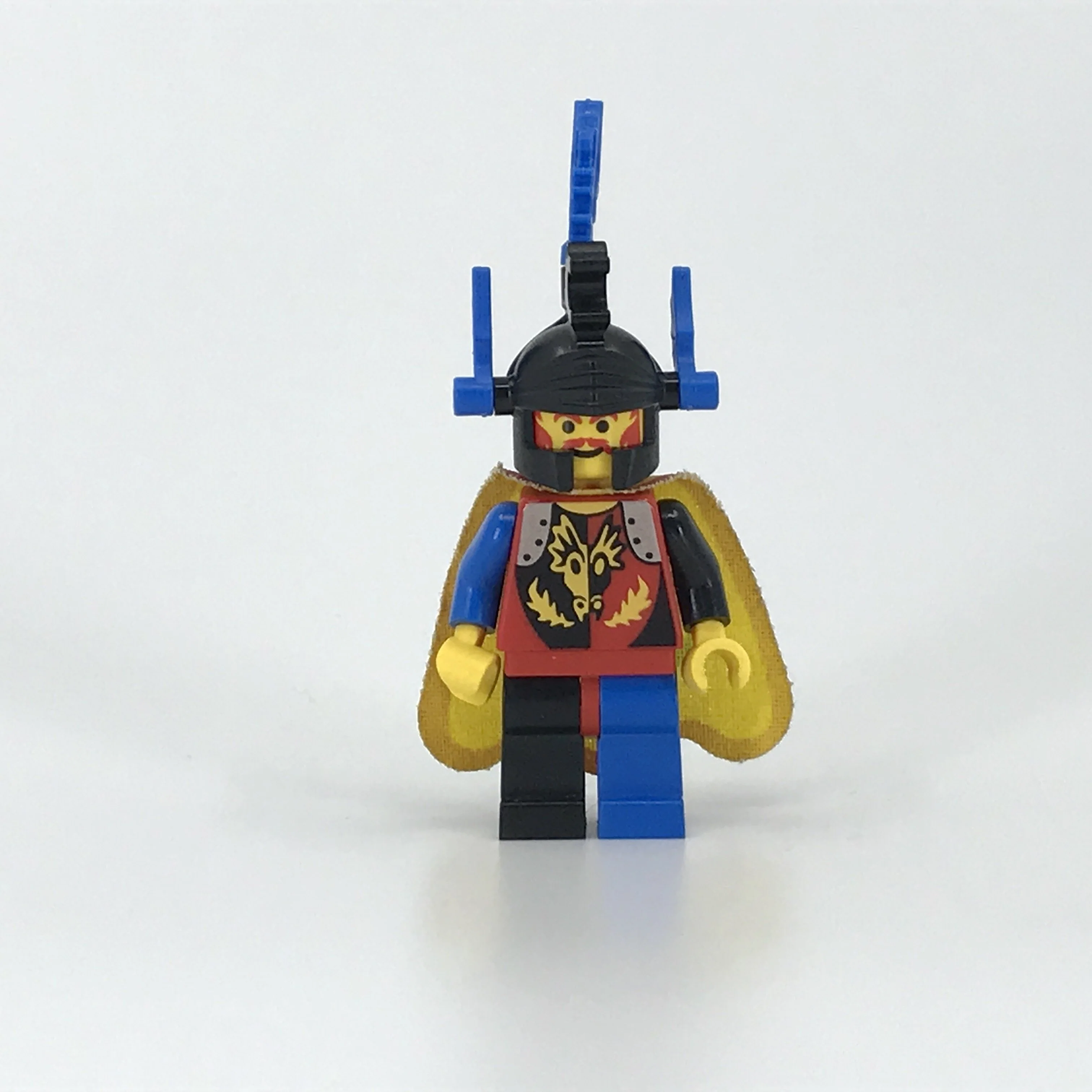 Dragon Knights - Dragon Master, Blue Plumes, Dragon Cape