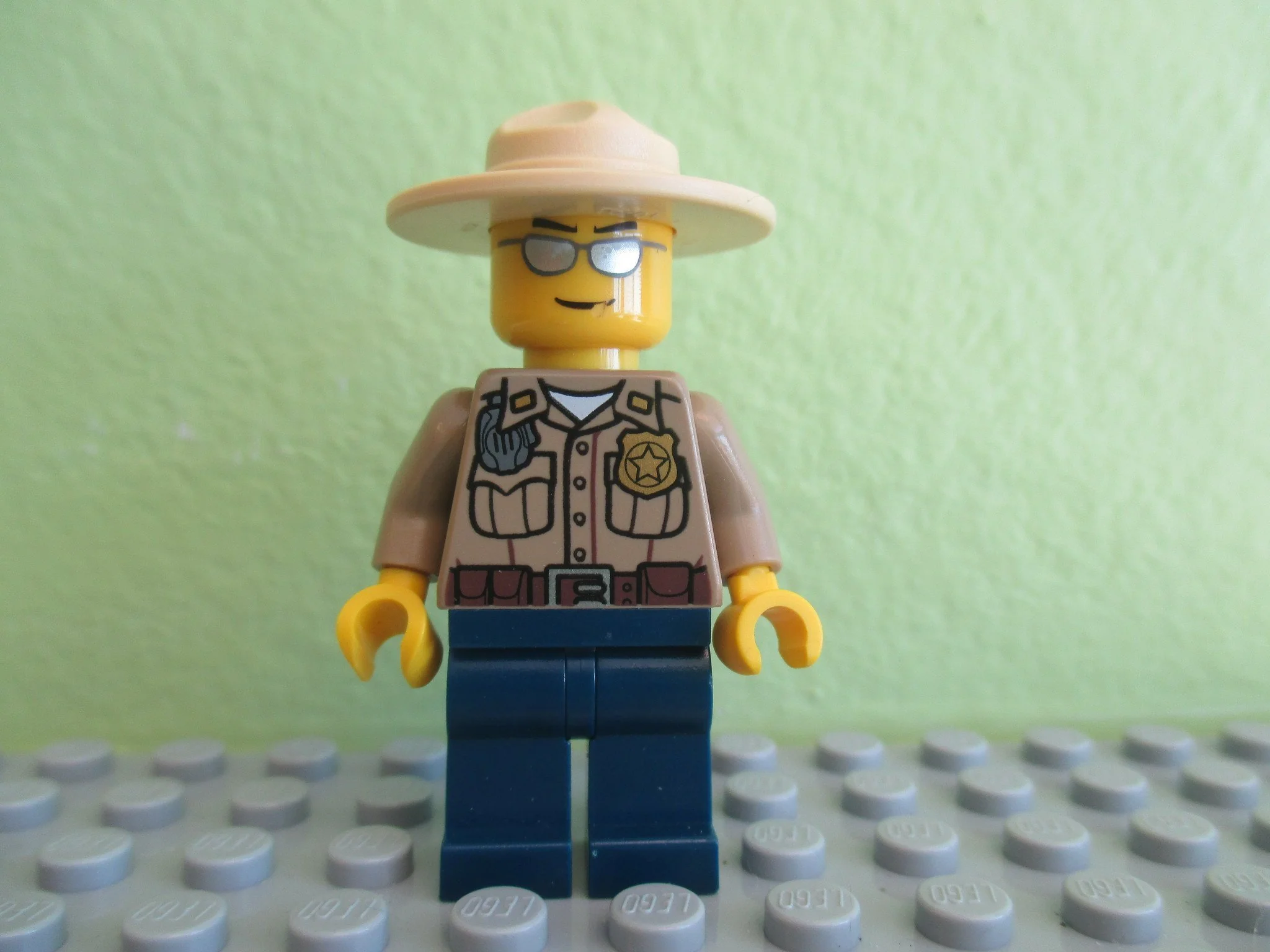 Forest Police - Dark Tan Shirt with Pockets, Radio and Gold Badge, Dark Blue Legs, Campaign Hat, Silver Sunglasses