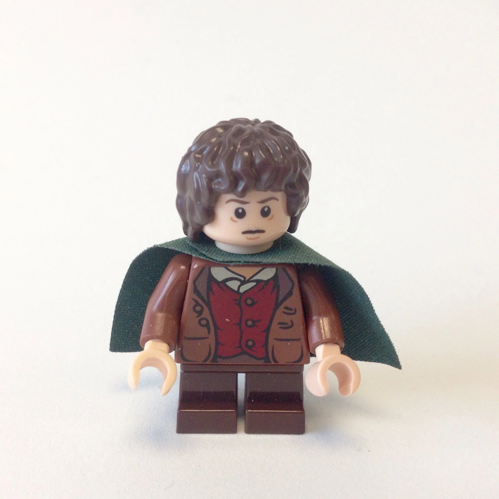 Frodo Baggins - Dark Green Cape