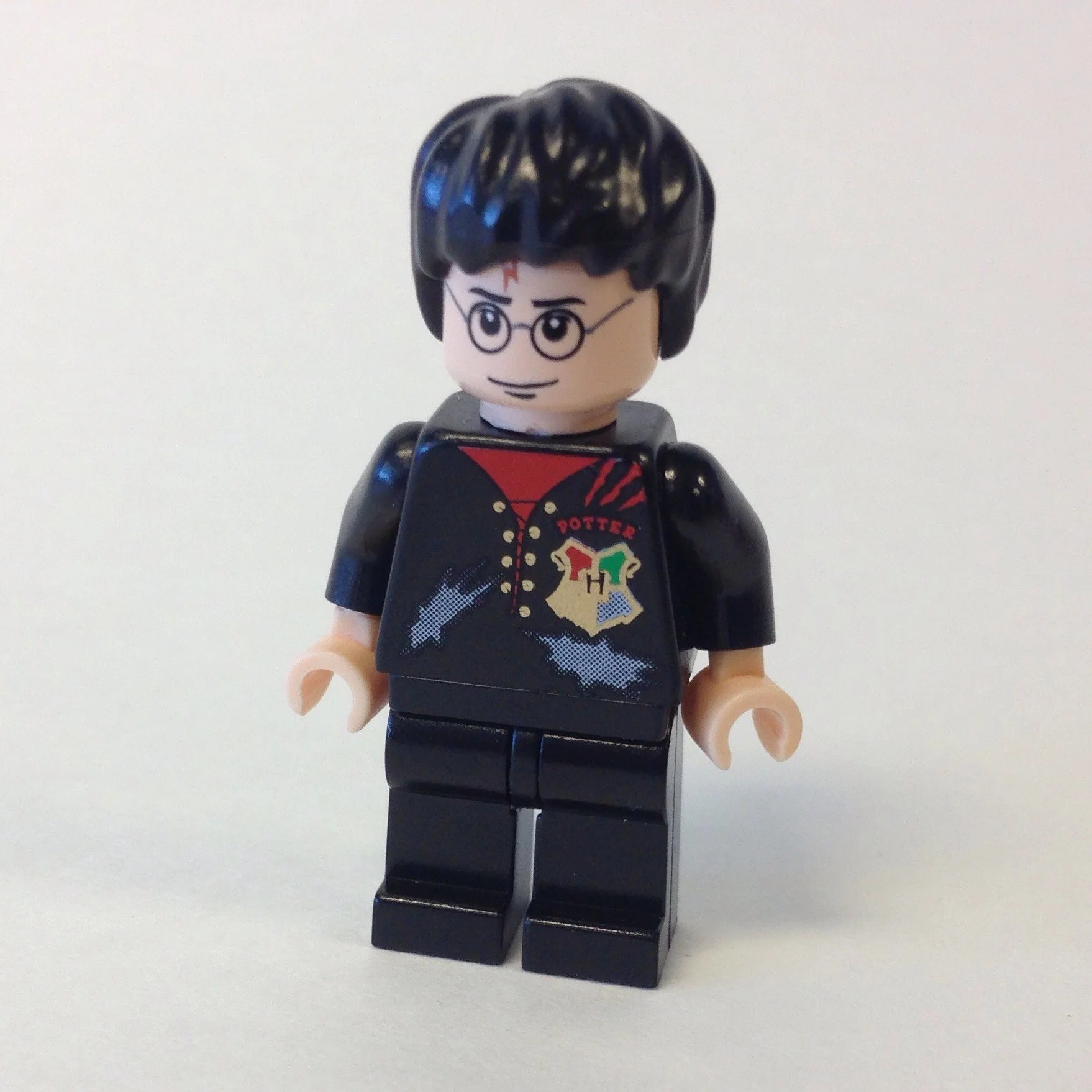 Harry Potter, Tournament Uniform Tattered Shirt