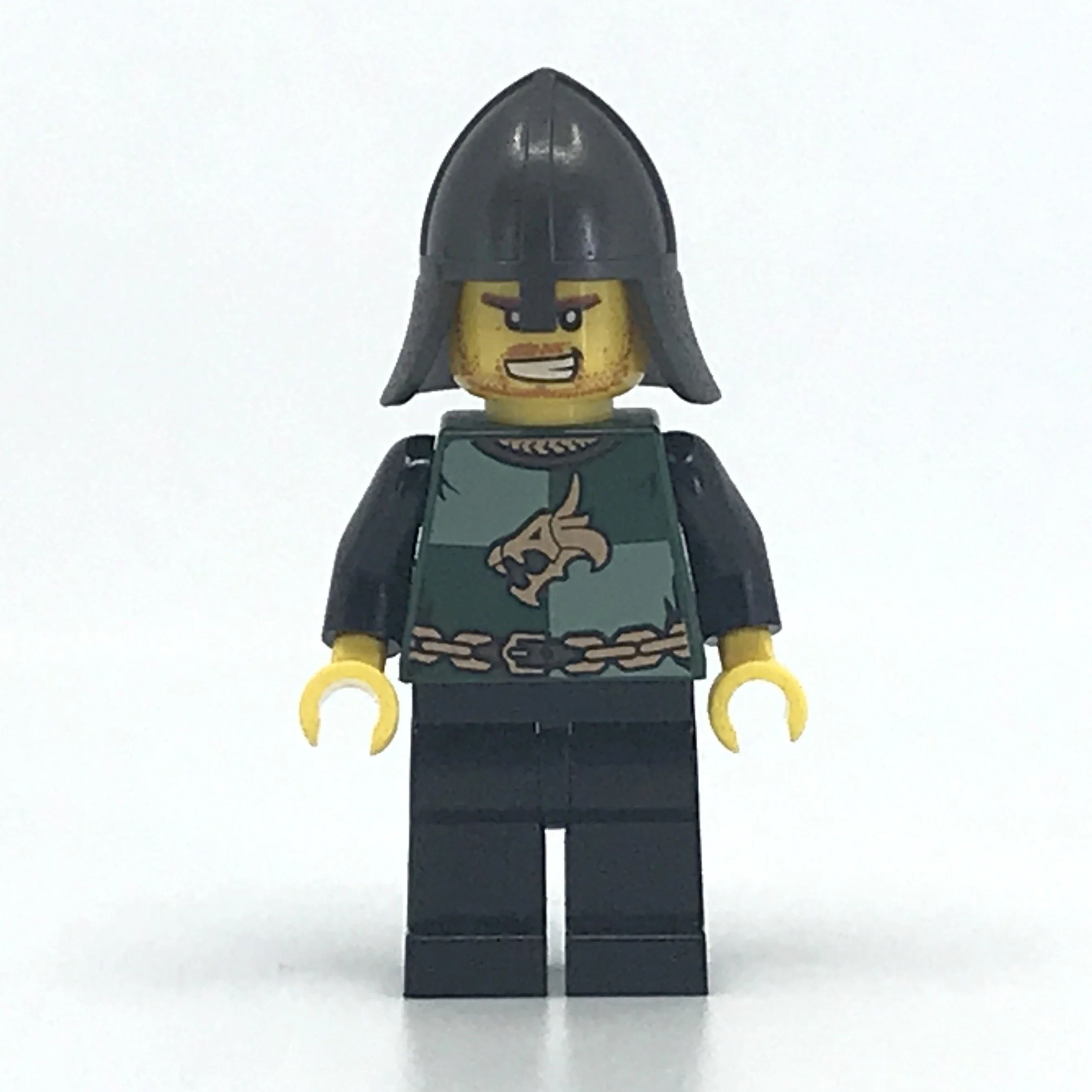 Kingdoms - Dragon Knight Quarters, Helmet with Neck Protector, Bared Teeth