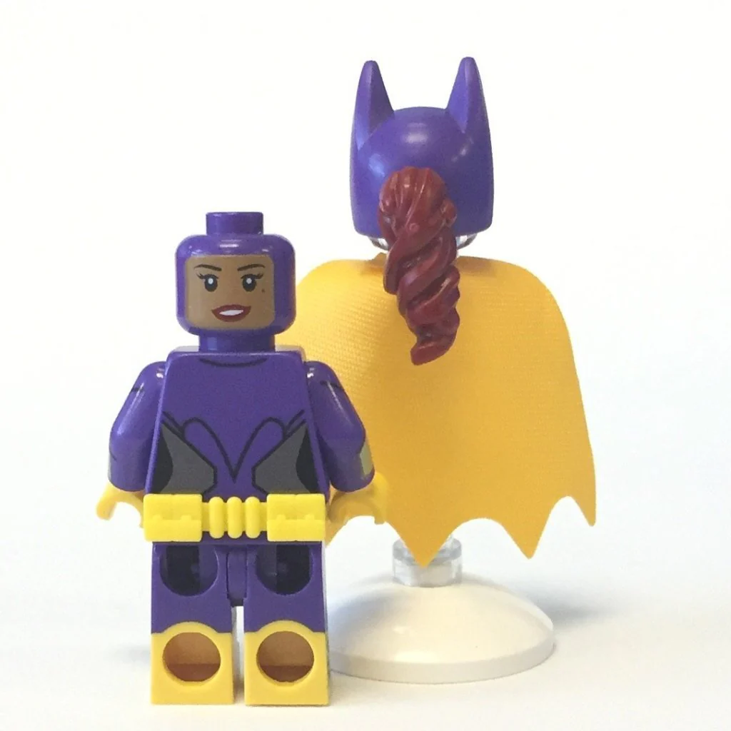 Batgirl, Yellow Cape, Dual Sided Head with Smile / Annoyed Pattern - Image 6