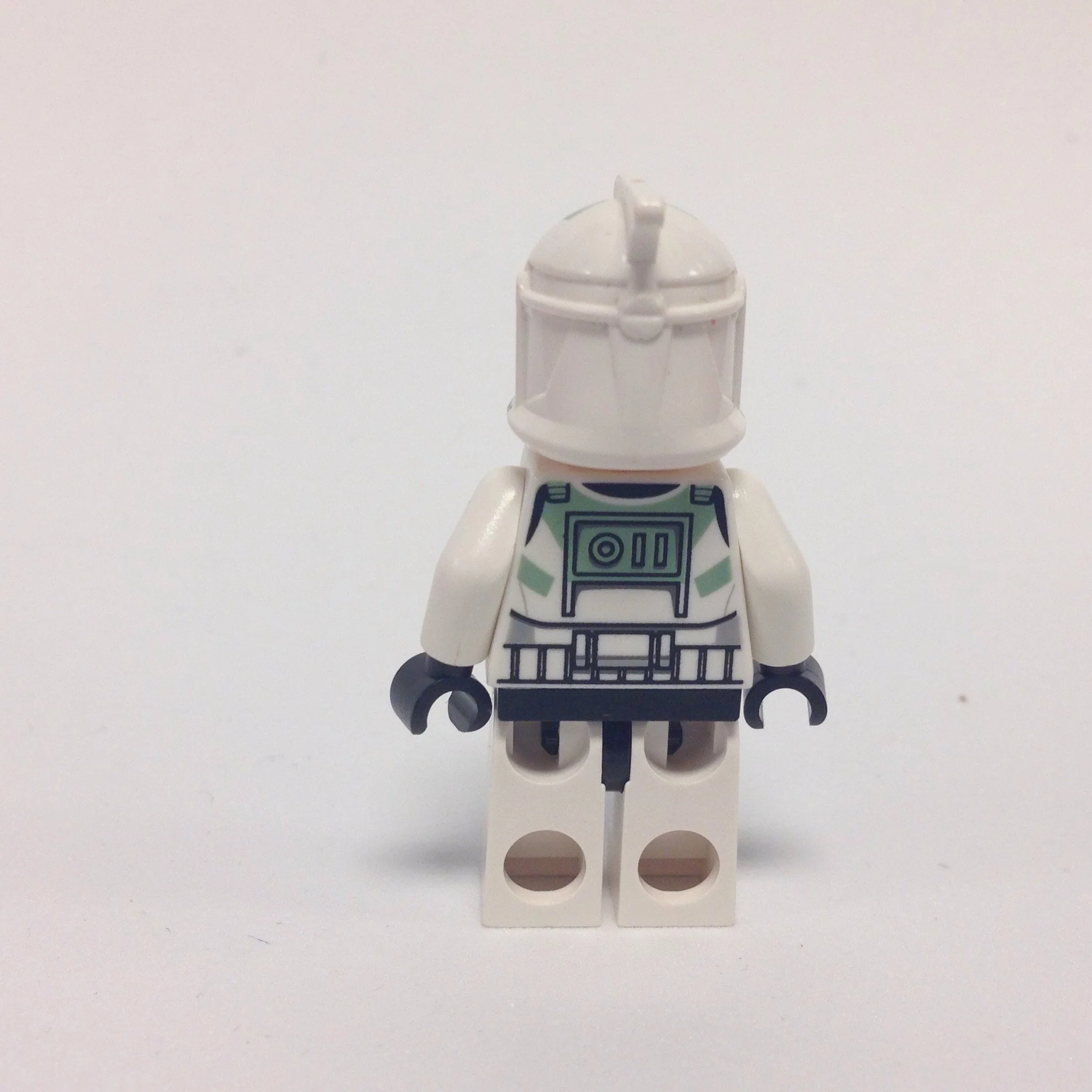 Clone Trooper Clone Wars with Sand Green Markings - Image 2