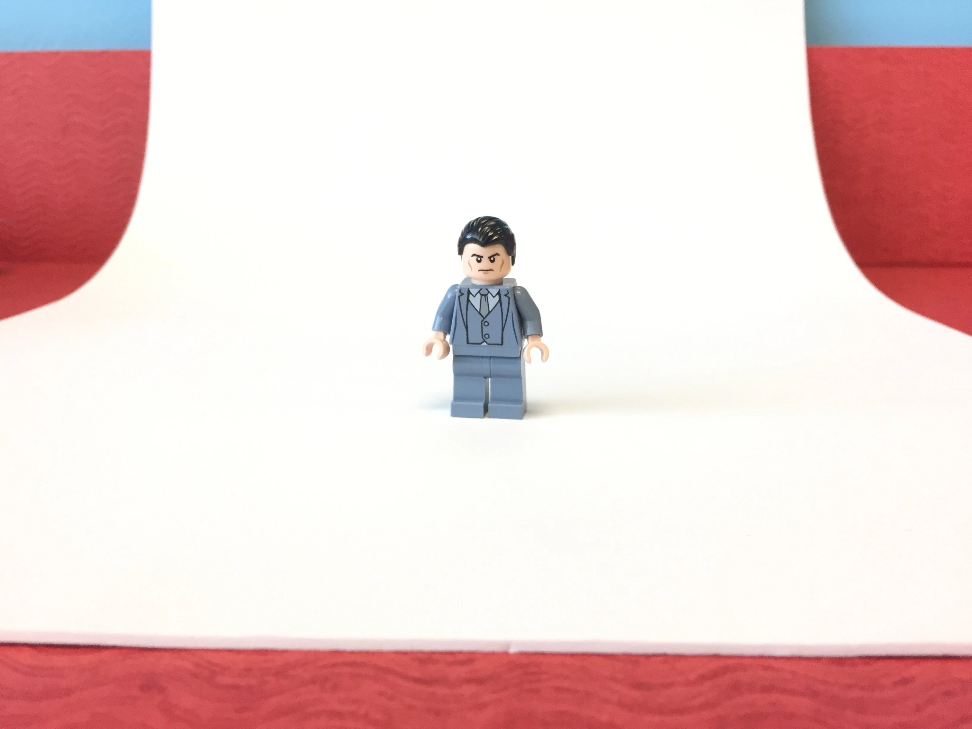 Bruce Wayne - Sand Blue Suit - Image 2