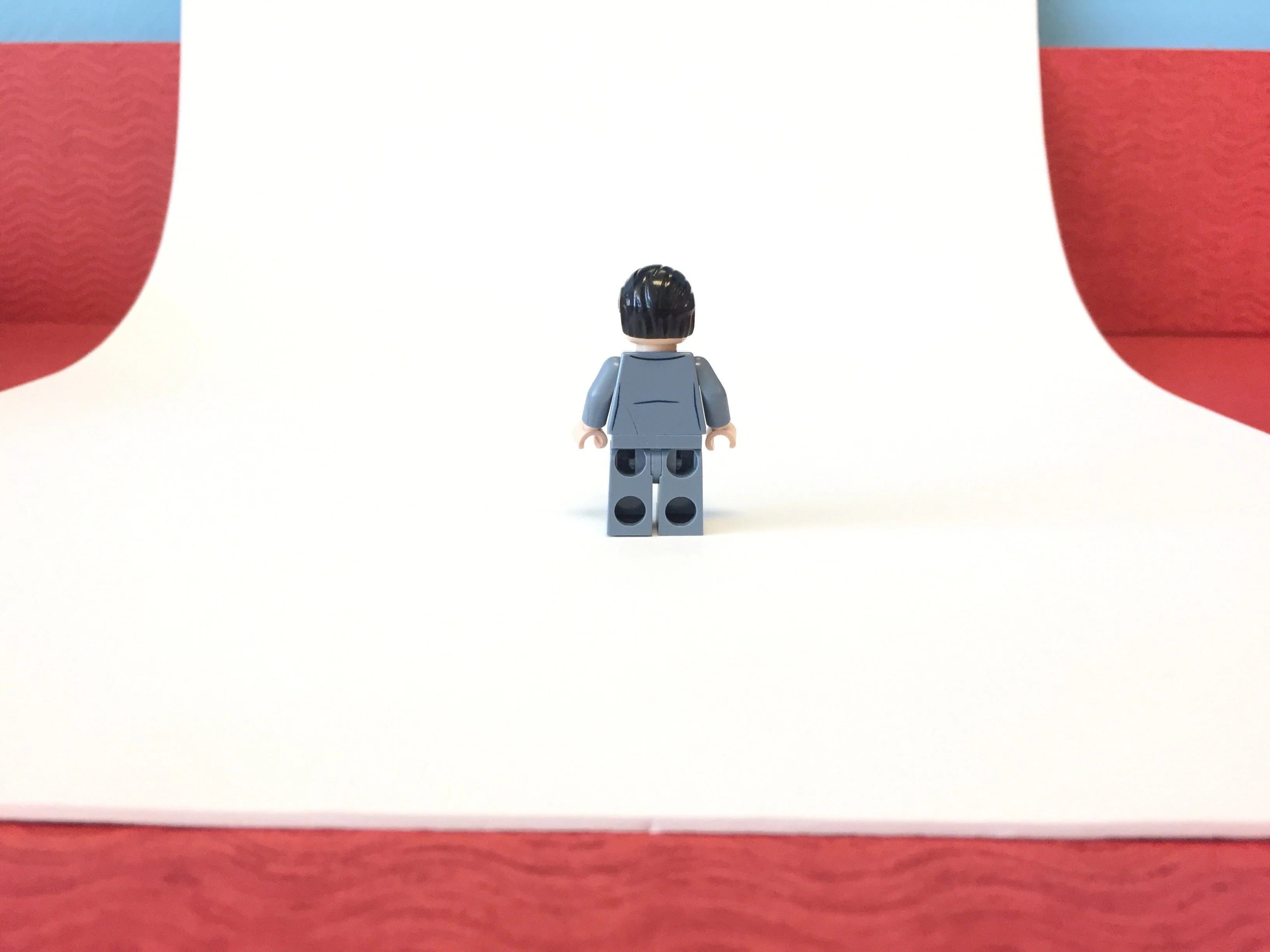 Bruce Wayne - Sand Blue Suit - Image 3