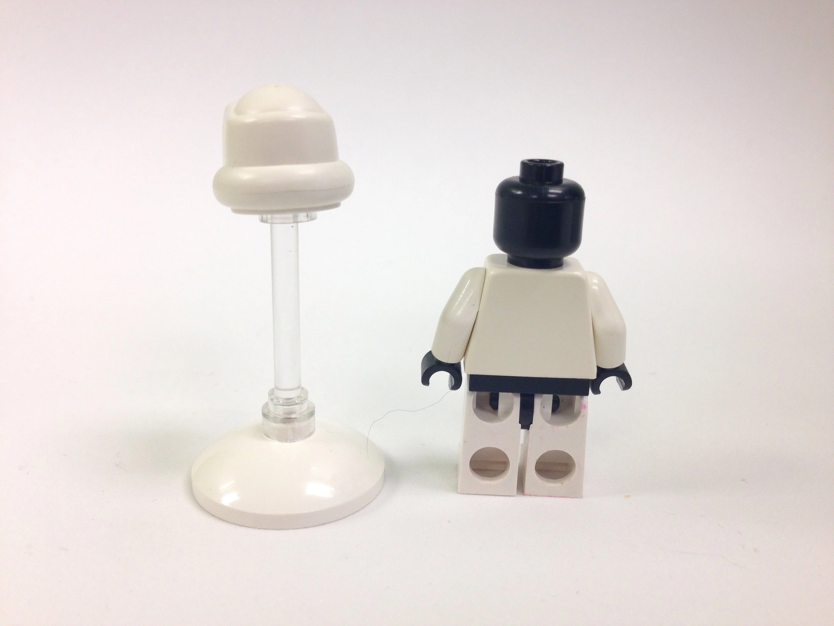 Scout Trooper (Black Head, Dark Bluish Gray Torso Pattern) - Image 3