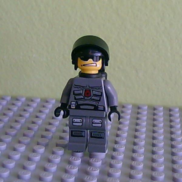Space Police 3 Officer 2 - Airtanks