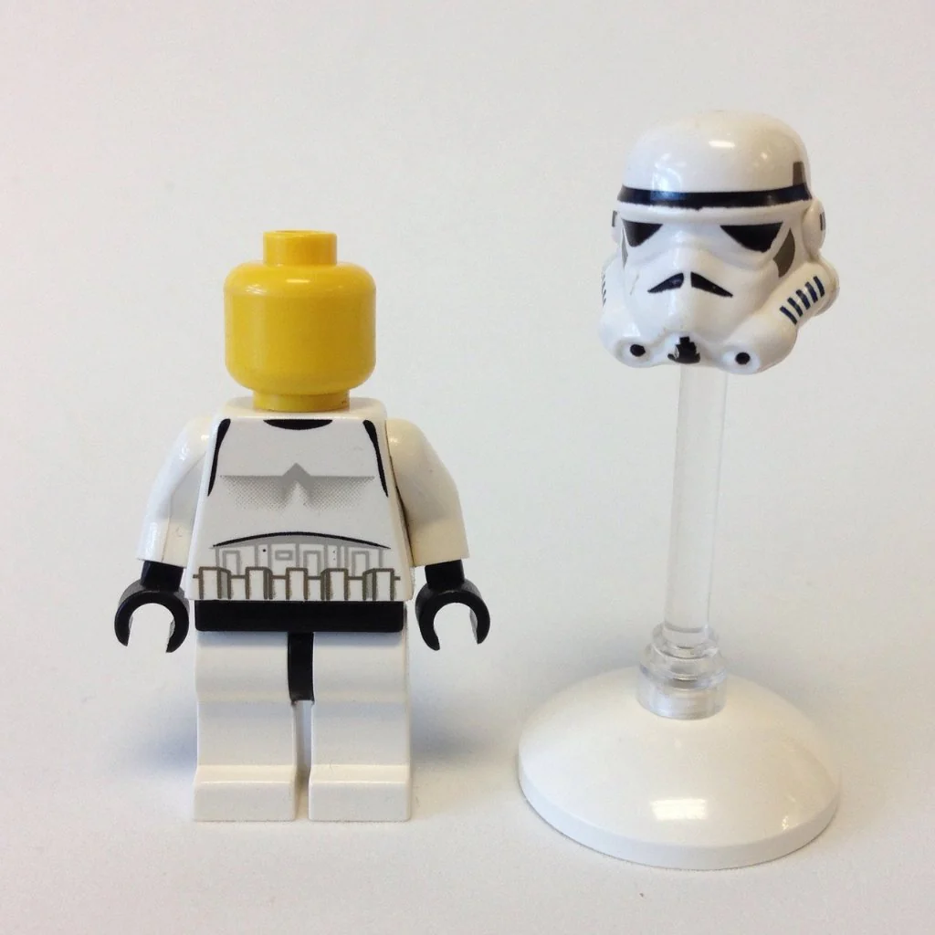 Stormtrooper (Yellow Head) - Image 2