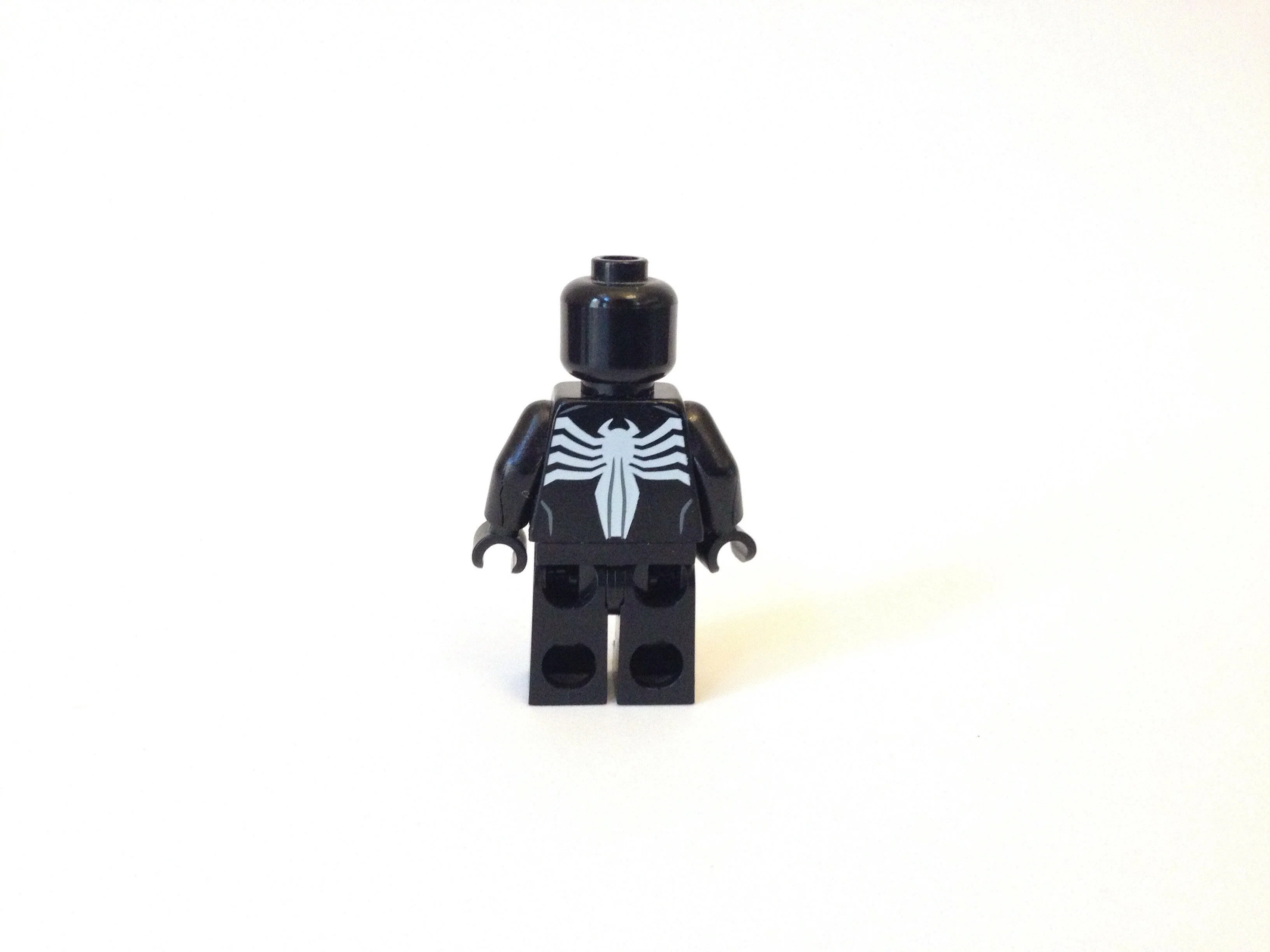 Venom - Image 3